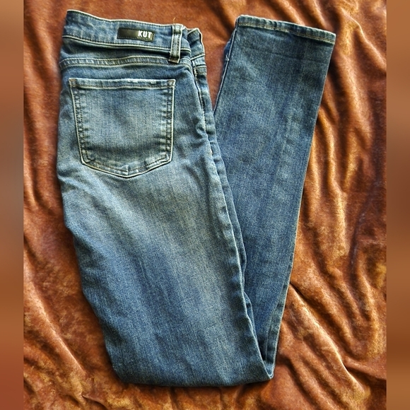 Kut from the Kloth Denim - Kut From the Kloth Catherine Boyfriend Jean Distressed Size 2